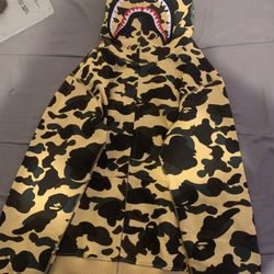 camo bape hoodie
