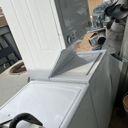 2 Washing Machine And Dryer for 20