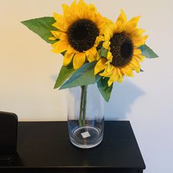 12 in Glass Vase+2 Faux Sun Flowers 