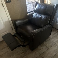 Recliner Chair