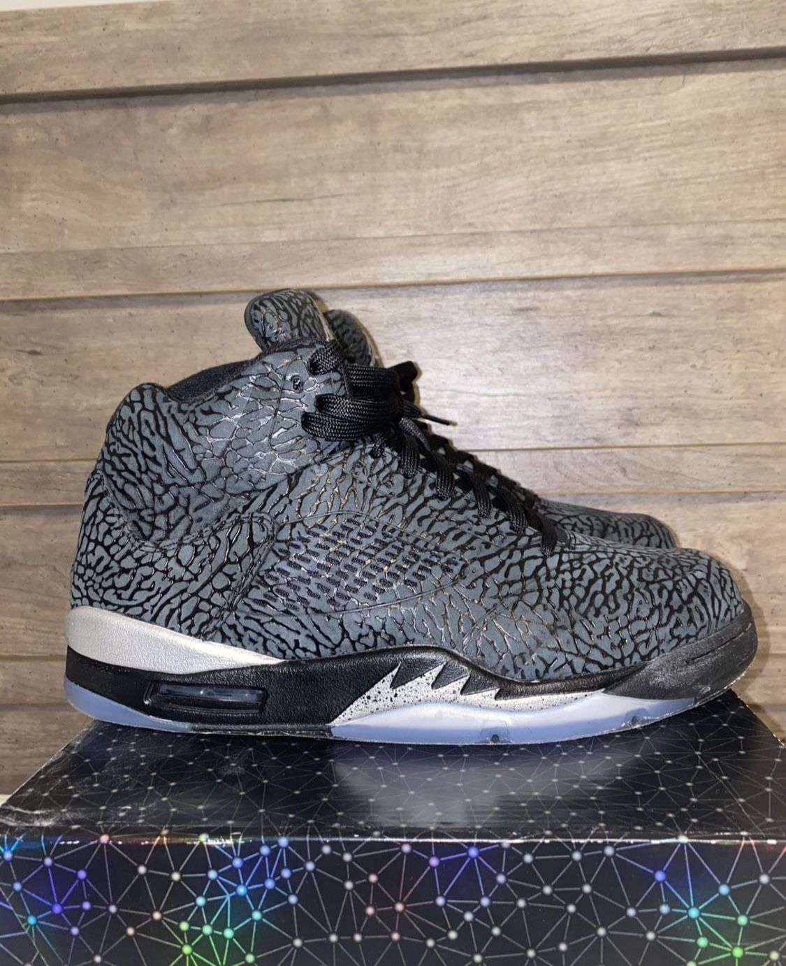 Jordan 5s.