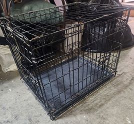 Dog crate