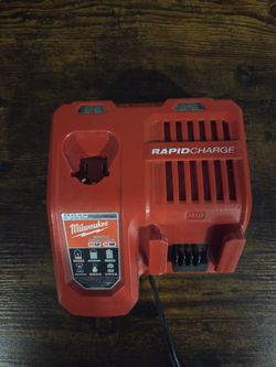 Milwaukee Rapid Charger