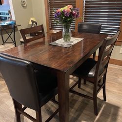 Bar Height Dining Room Table Four Chairs 