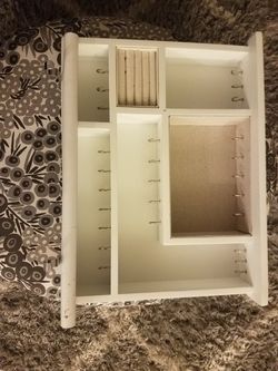 Jewelry stand holder organizer