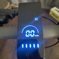 Scooter Phantom A10 Scooter 23miles!!!!! New