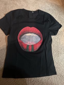Women’s blouse