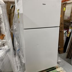 Whirlpool 33 in. 20.5 cu. ft. Wide Top Freezer Refrigerator in White with Frameless Glass Shelves
