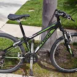 Trek 3500 13" Mountain Bike