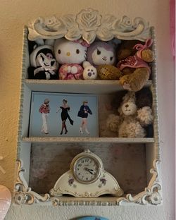 Trinket Shelf