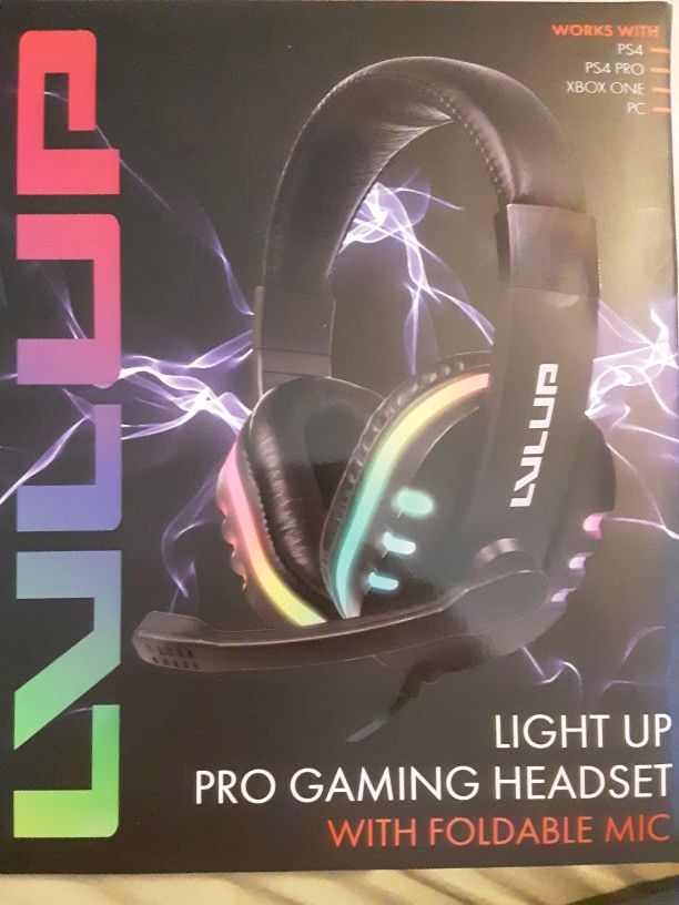 NEW!!! LVLUP Vivitar Light Up Pro Gaming Headset