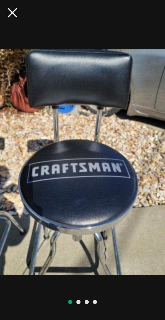 2 Craftsman Stools