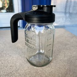 County Line Kitchen Glass Mason Jar Pitcher with Lid Wide Mouth 1 Quart 32 oz, NEW