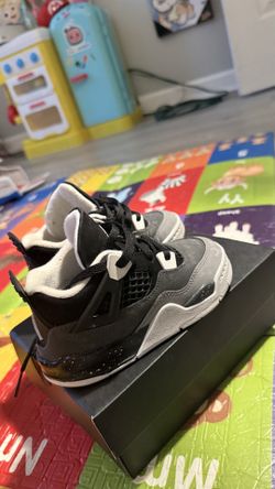Jordan 4 Retro 9C