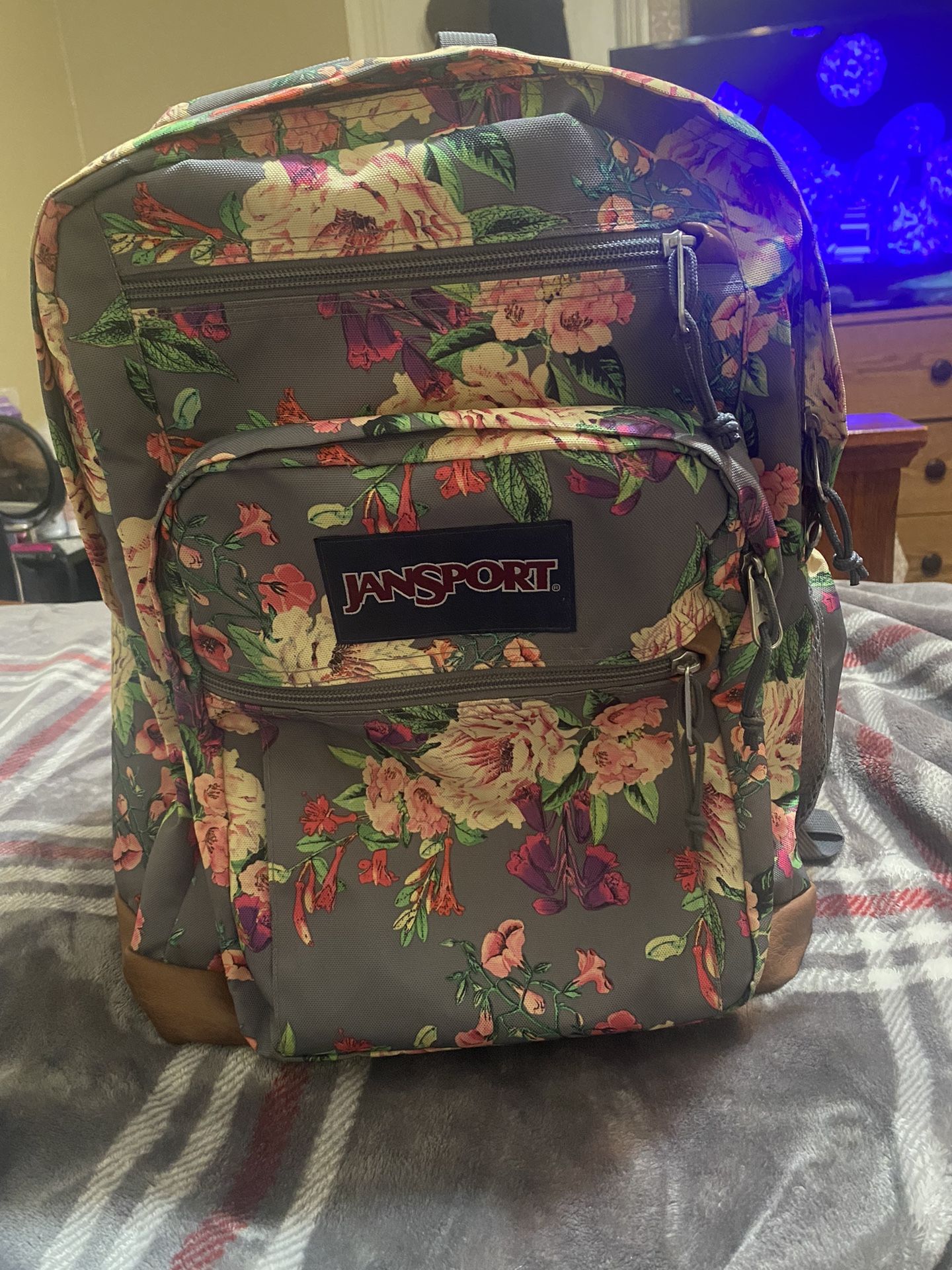 Floral Jansport Backpack for Sale in San Antonio, TX OfferUp