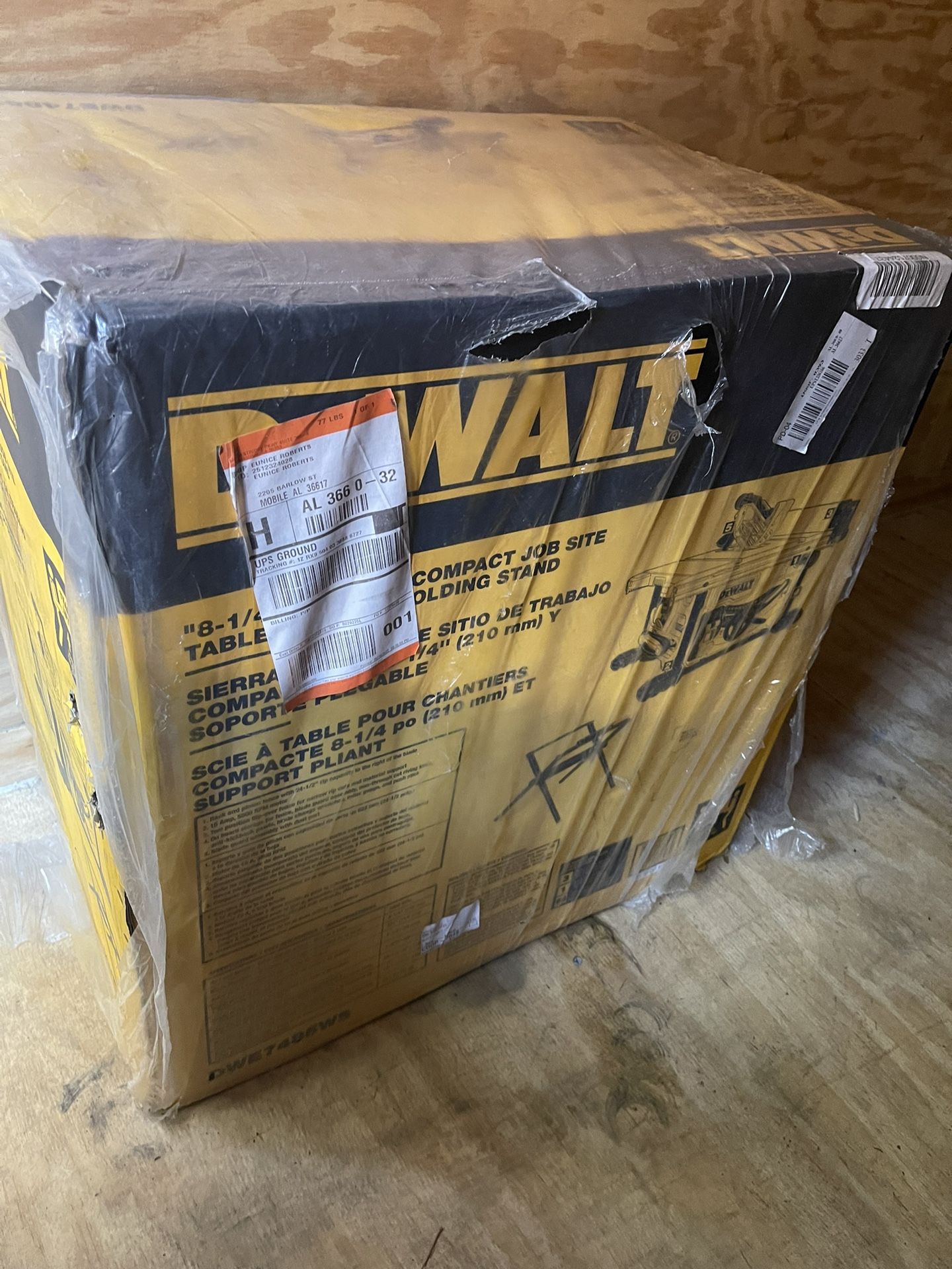 Dwalt Table Saw