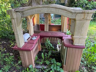 Kitchen/girll play house