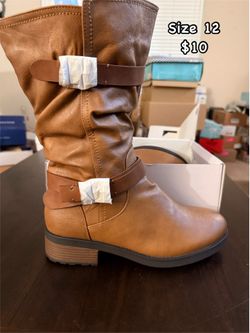 Size 12 women’s boots