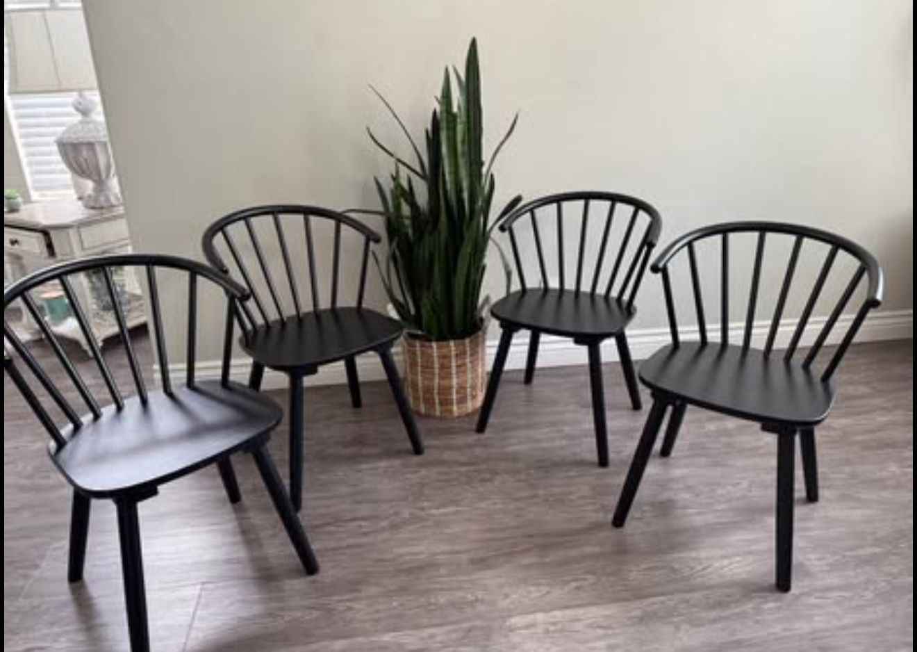 LUE BONA Black Dining Chairs Set of 4, Farmhouse Wood Dining Chairs with Semicircular Backrest, Spin