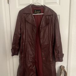 women’s leather trench coat 