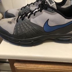 Nike Training Dual Fusion Men’s Running Shoes Size 11.5