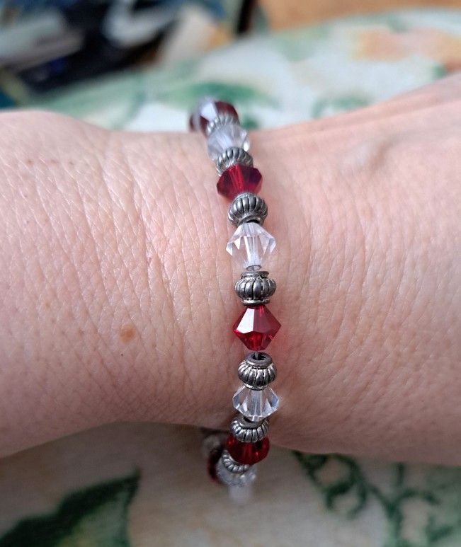 Red And Clear Bead Crystal Bracelet