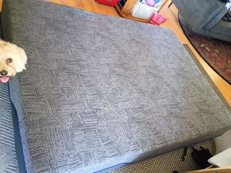 Brand new mattress un used really comfortable 14" cooling gel