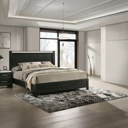 Brand new Queen bed with matching nightstand with faux marble top amd accent