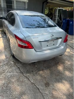 2009 Nissan Maxima
