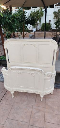 Sleigh Twin Antique Bed