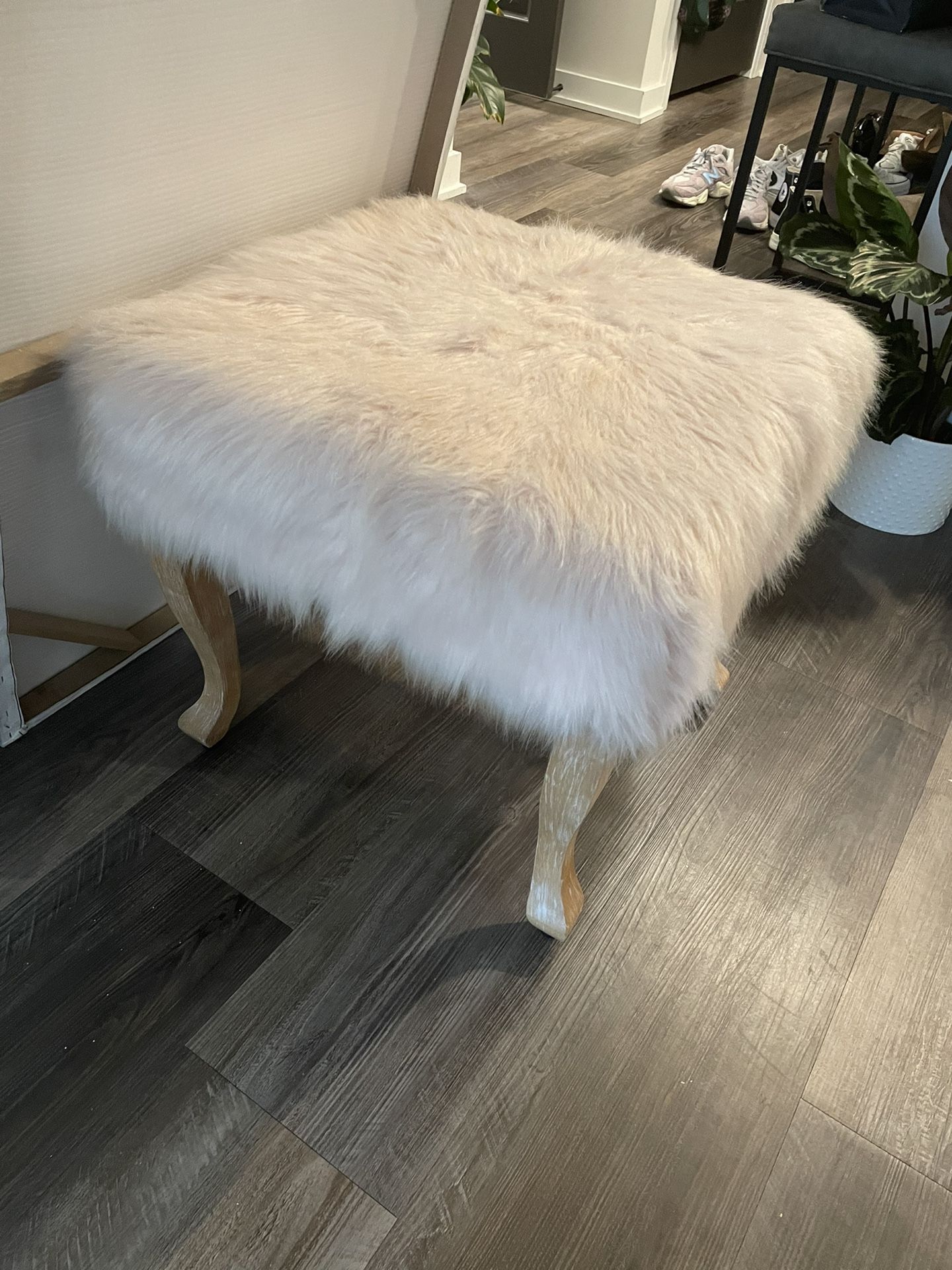 Fur Ottoman