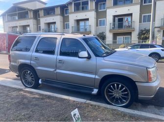 2003 Cadillac Escalade