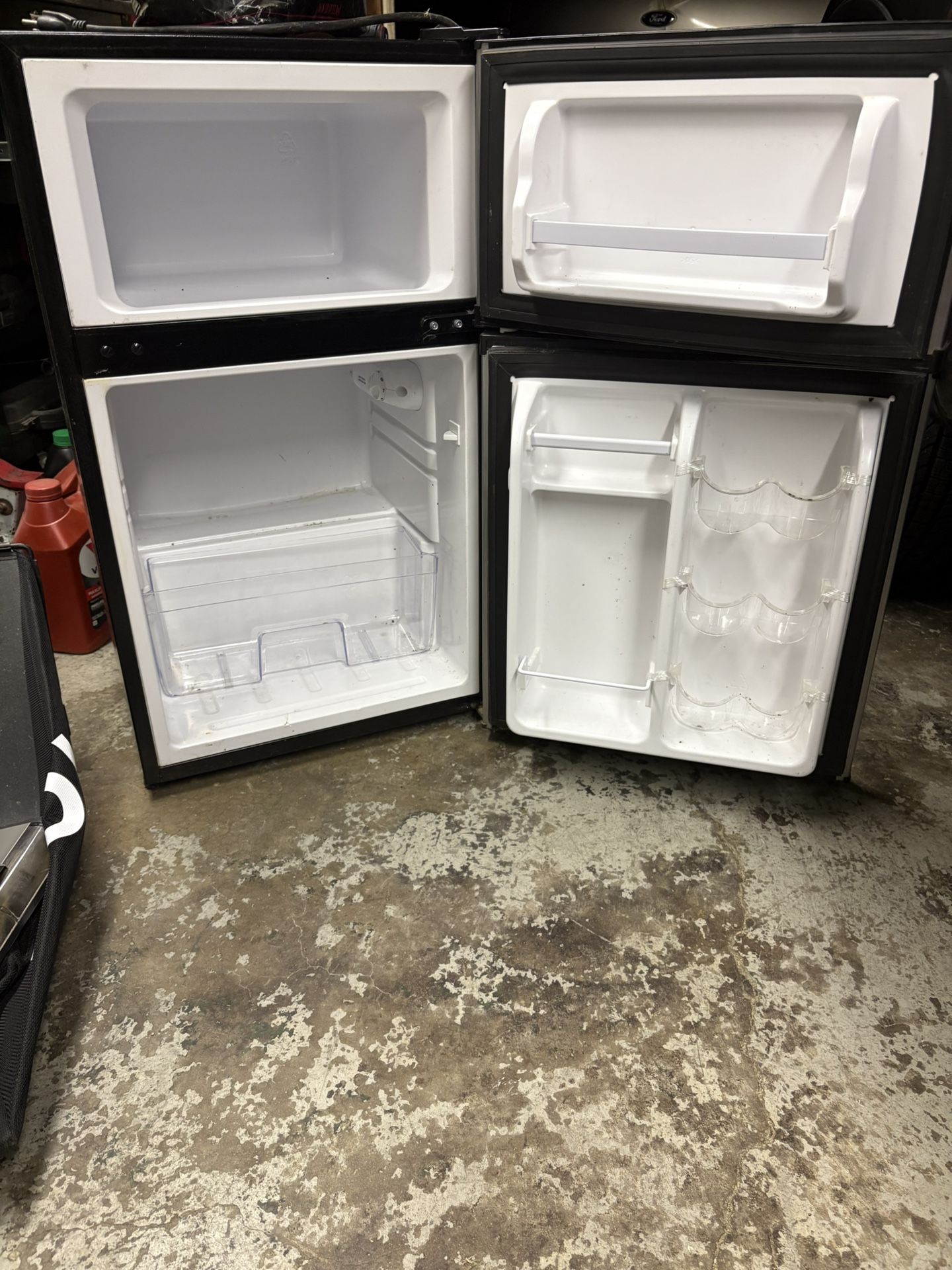 Refrigerator