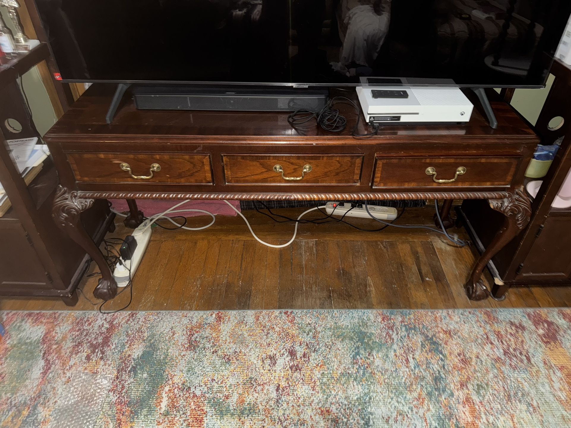 Vintage Desk/ TV Stand/ Makeup Vanity 