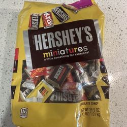 Hersheys Chocolate Pack 2 Lb Packed