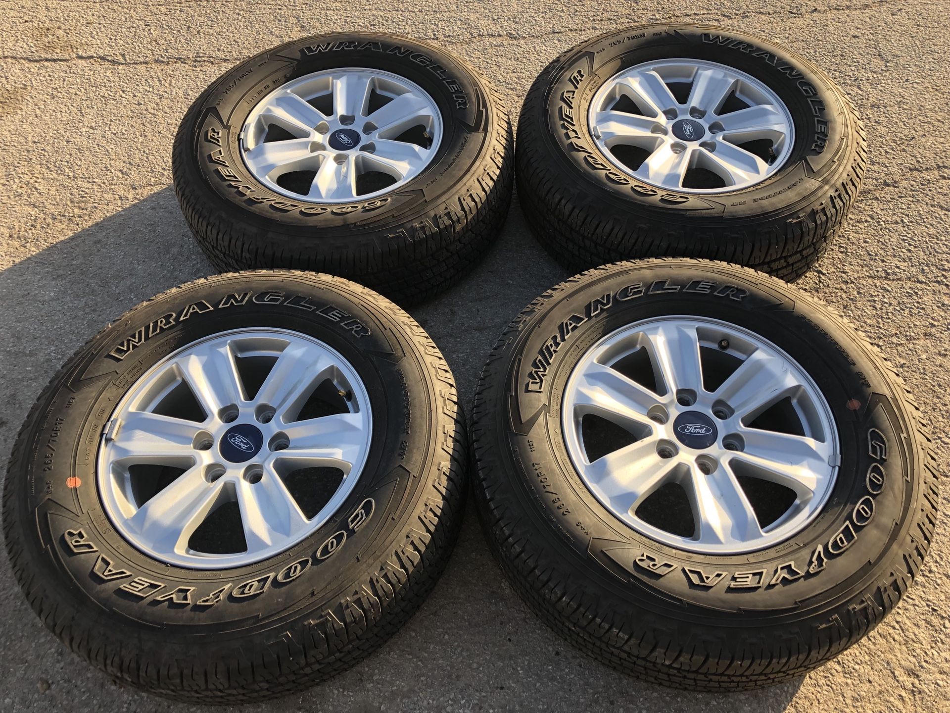 Ford F150 Factory RIMS TIRES Original WHEELS Expedition F 150