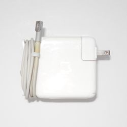 Apple 60W MagSafe Power Adapter A1344