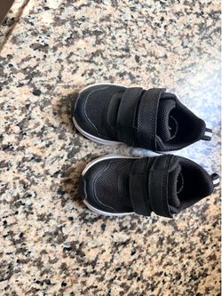 Baby shoes