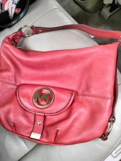 Michael Kors And Coach Pusres