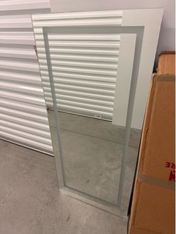 Glass led lighted mirror 48 x 24