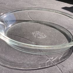 Pyrex Pie Dishes