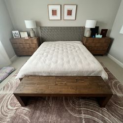 Bedroom Furniture Set…