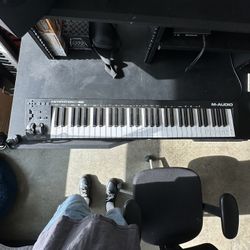 M Audio Keystation 61 Key MIDI Keyboard Controller Used
