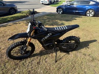 Throne Strike Electric dirt bike