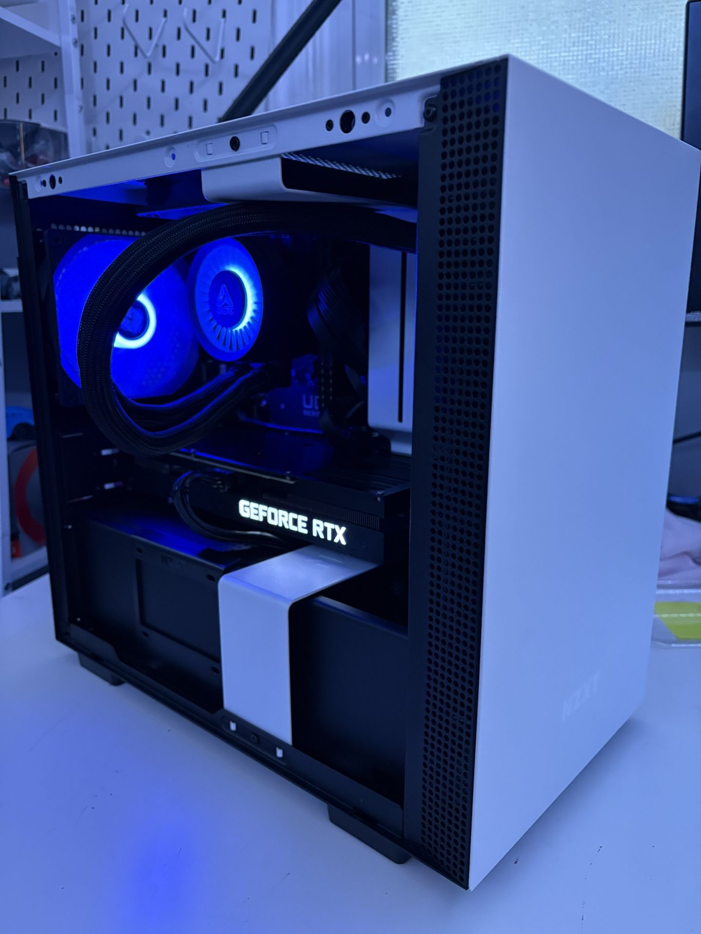 R5 5600X RTX 3070 GAMING PC