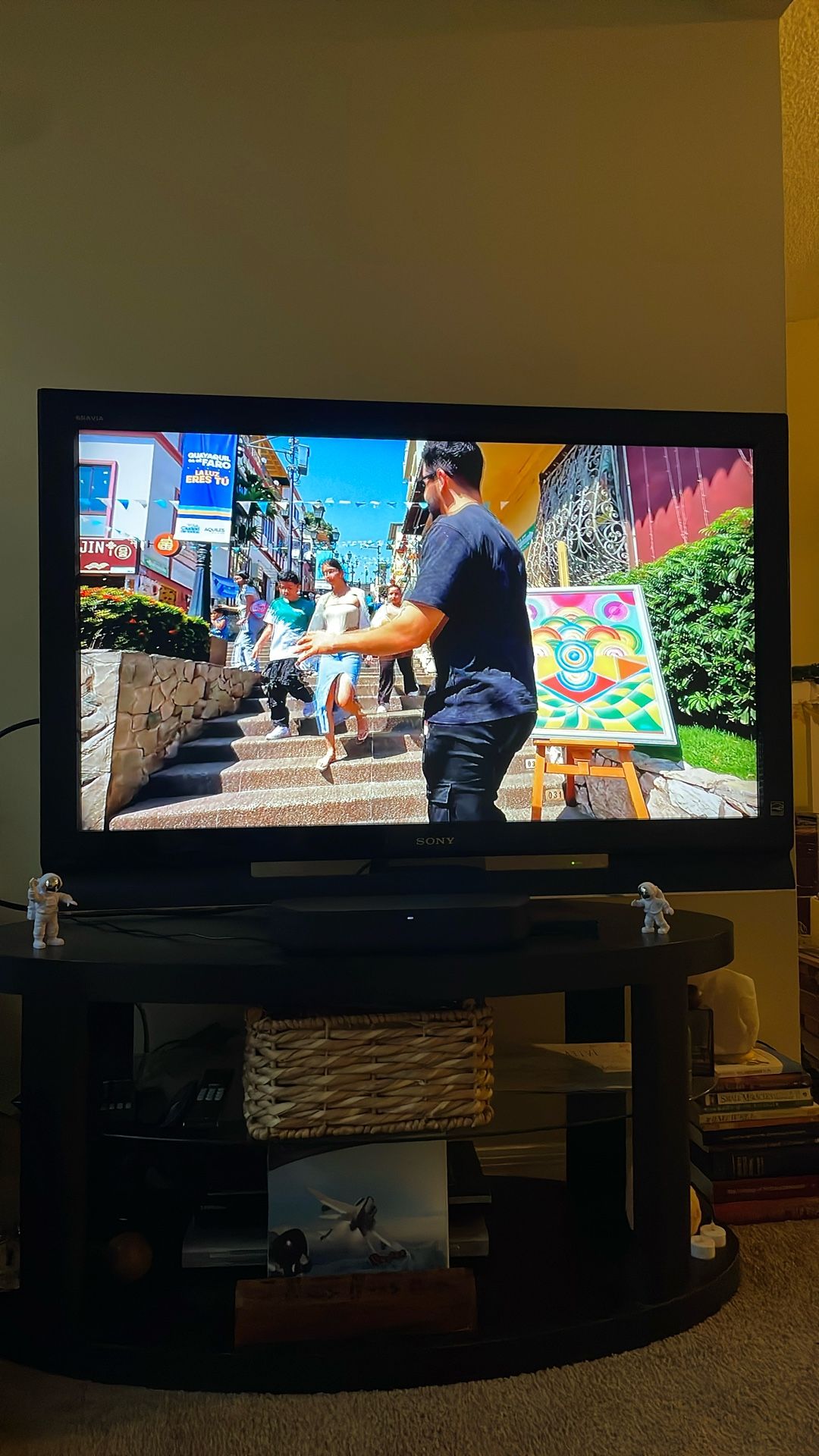 Sony Tv 52”.