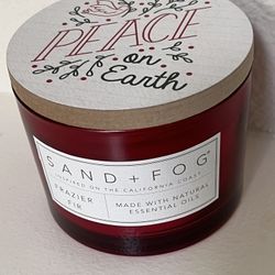 Sand And Fog 12 oz. Frazier Fir Candle - 2-Wick Peace On Earth Wood Lid 
