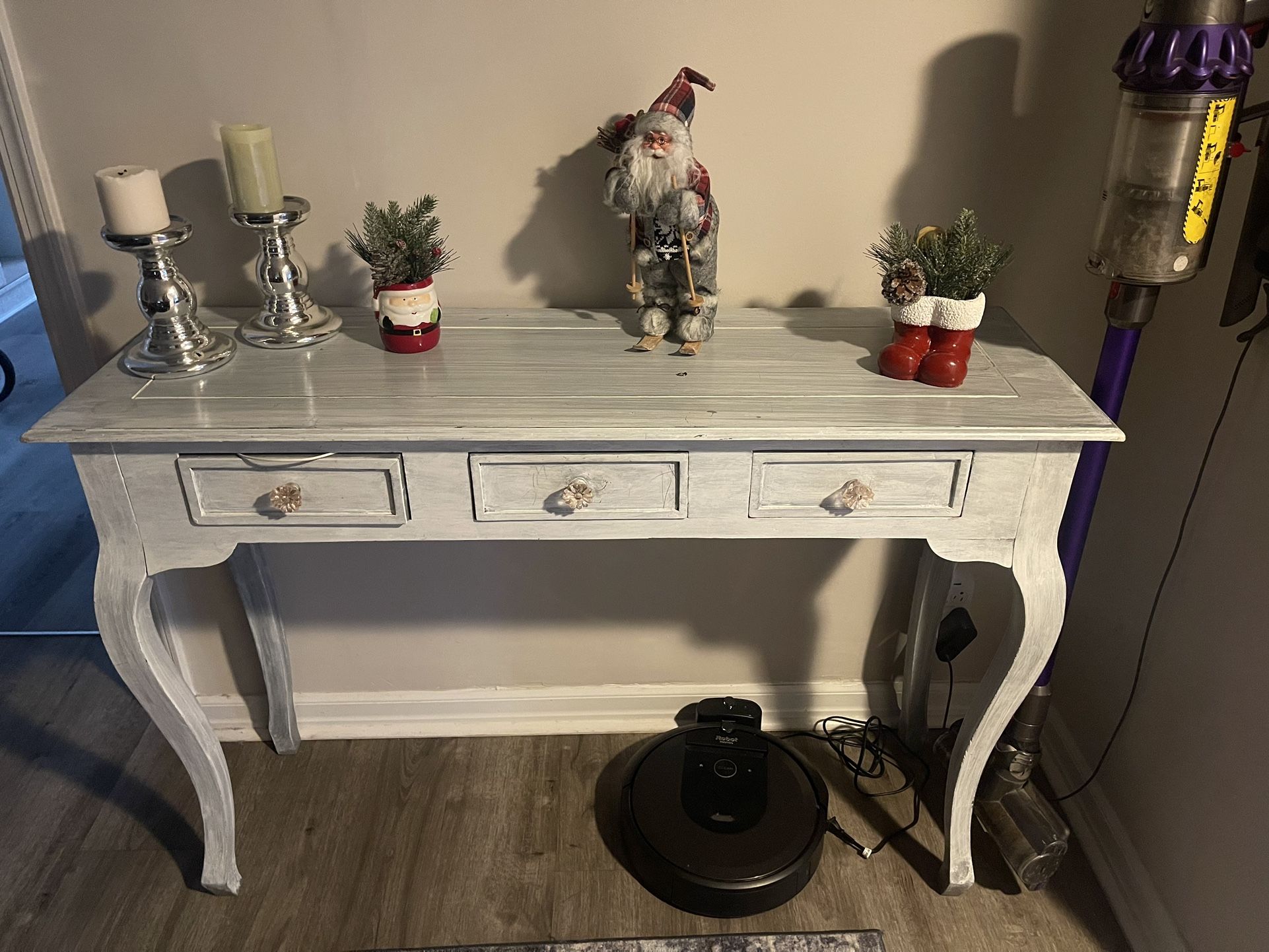 3 Drawers Console Table