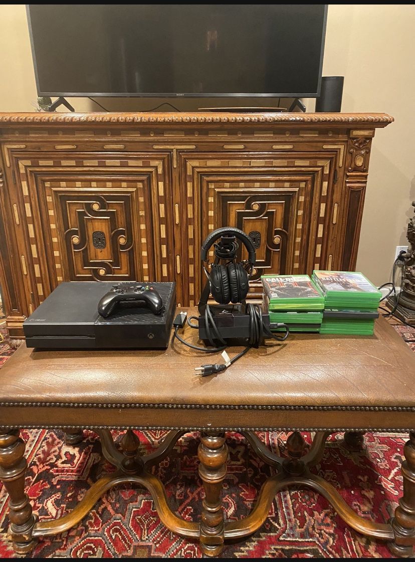 XBOX ONE BUNDLE(17 GAMES)