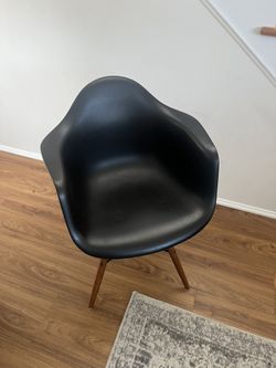 Black Chair
